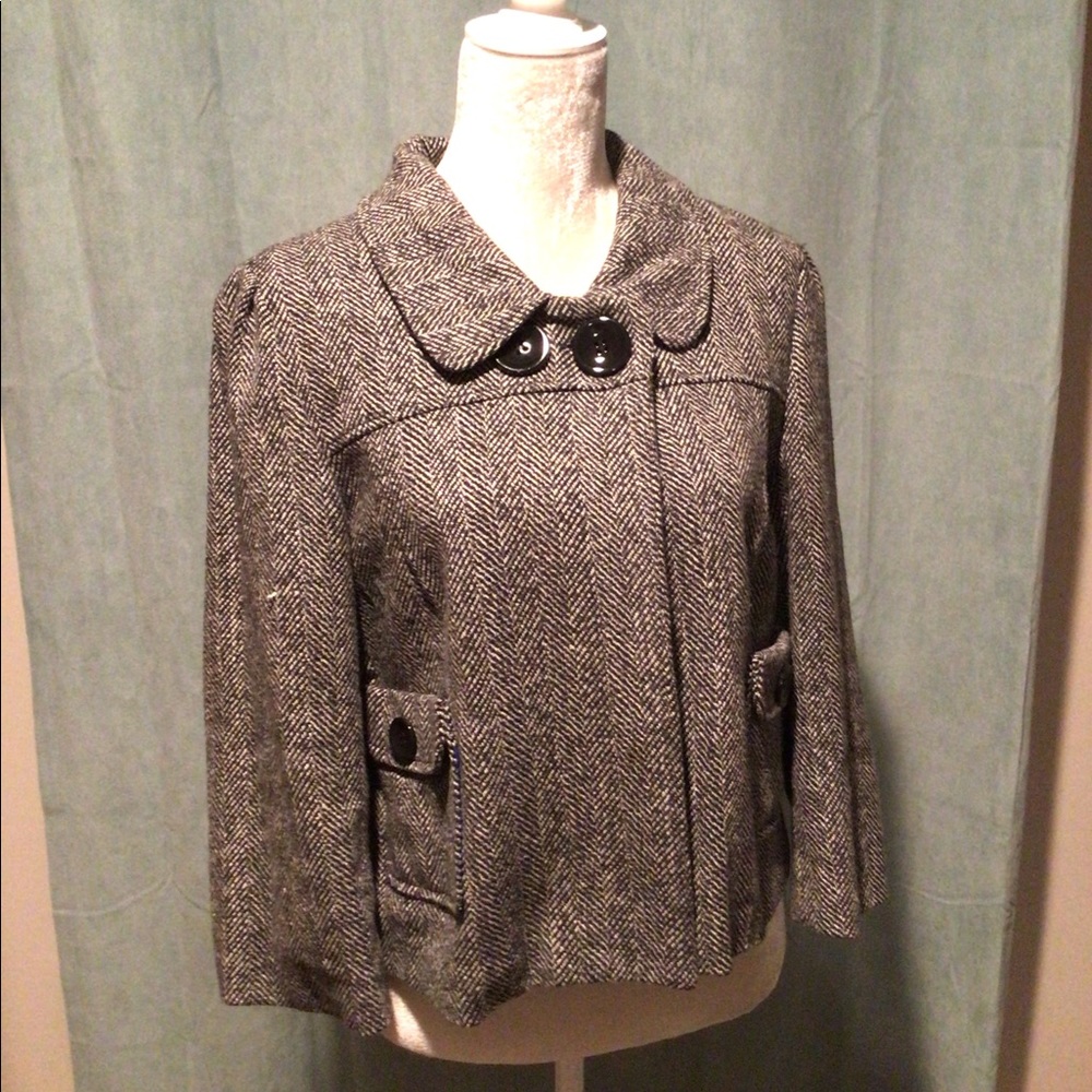 Cropped Tweed Jacket / Blazer